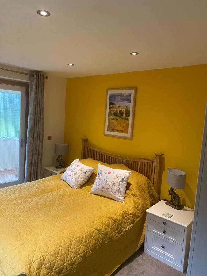 Otters End, Near Wroxham Apartment Dilham Ngoại thất bức ảnh