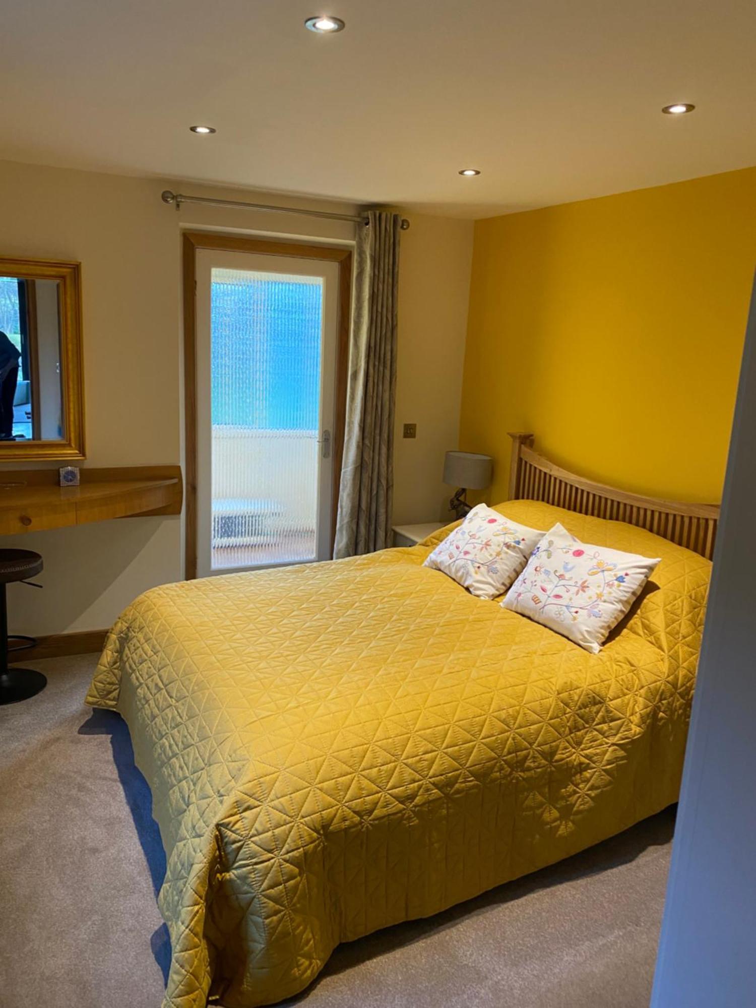 Otters End, Near Wroxham Apartment Dilham Ngoại thất bức ảnh